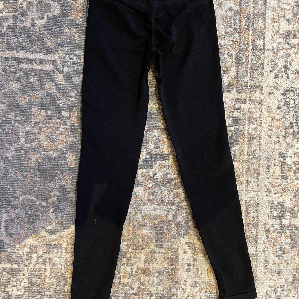 Black Alphalete Amplify legging